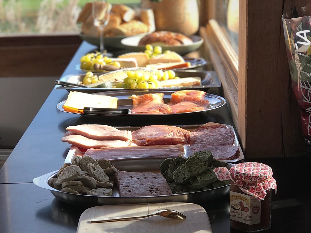 Buffet de charcuteries et fromages